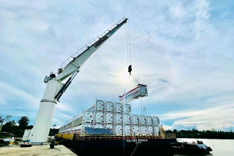 FCC 280 tại cảng Terakan Indonesia